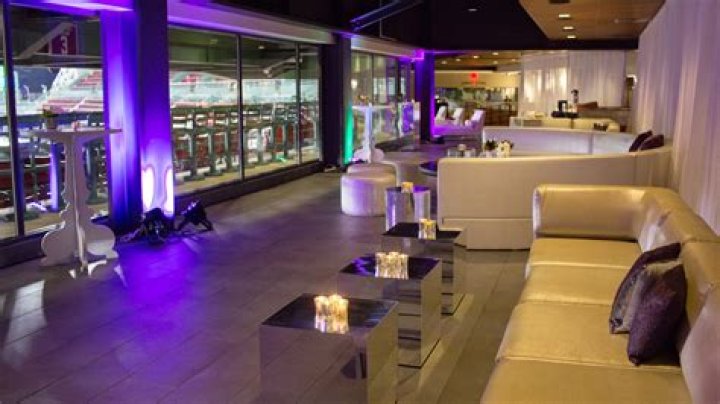 Are pavilion club seats at fenway good?