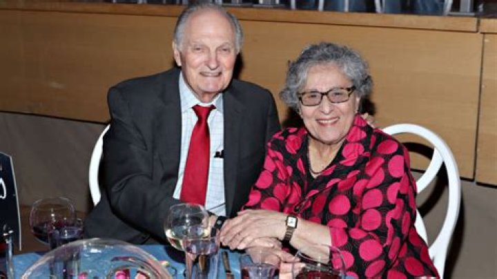 Are rutanya alda and alan alda related?