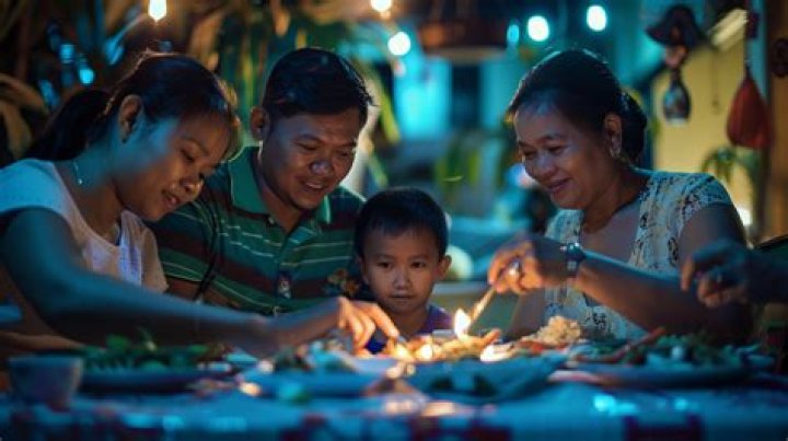 Can an adopted child inherit from adoptive parents philippines?