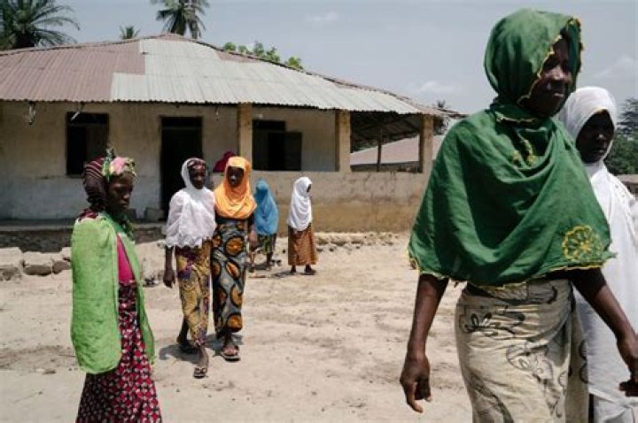 Can foreigners buy land in sierra leone?