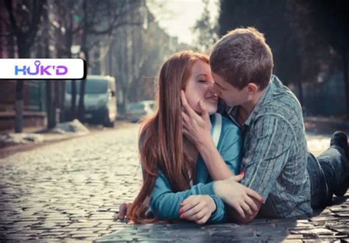 Can over 18 dating under 18?