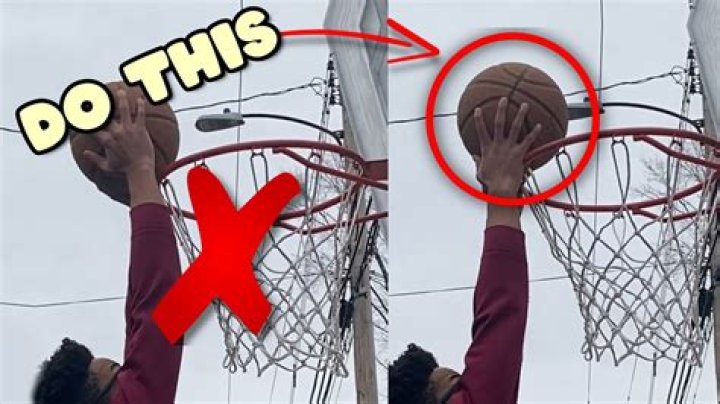 Can you dunk without palming ball?