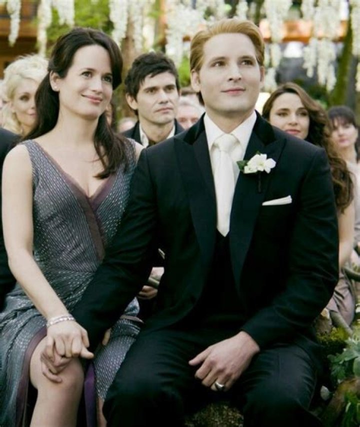 Did edward kill esmes husband?