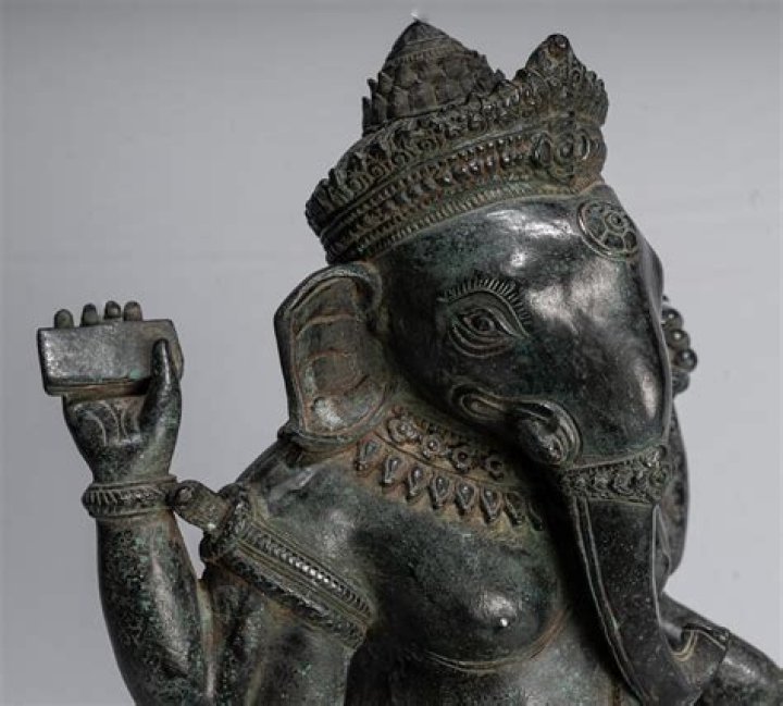 Does ganesha bring good luck?