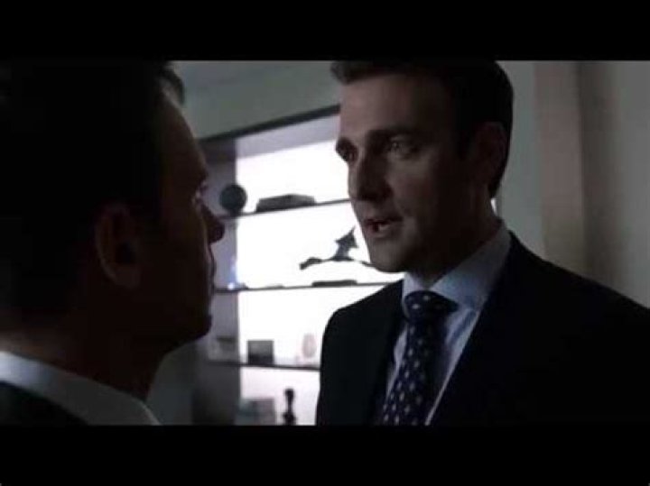 Does mike get fired from sidwell?