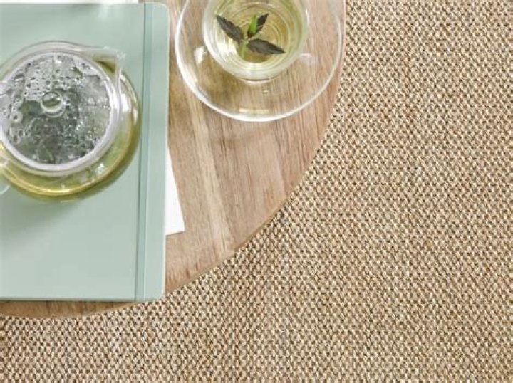 Does sisal carpet stain?