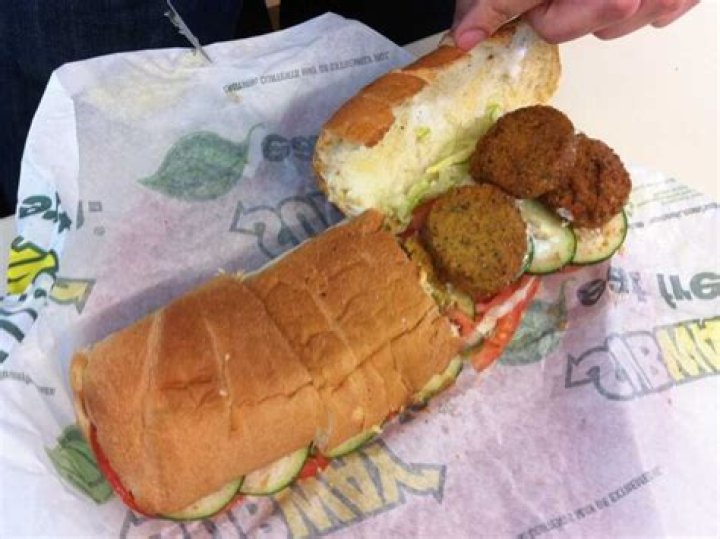 Does subway have falafel?