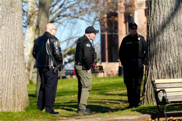 Does teaneck have good schools?