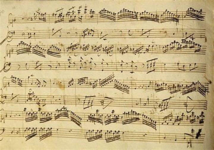 How many symphonies did schubert write?