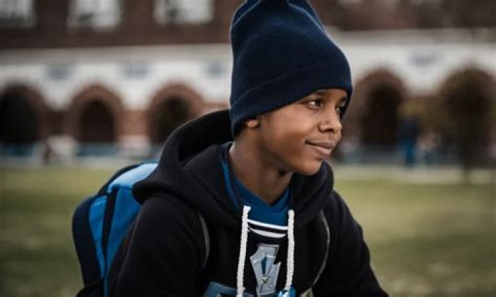 How old are juniors?