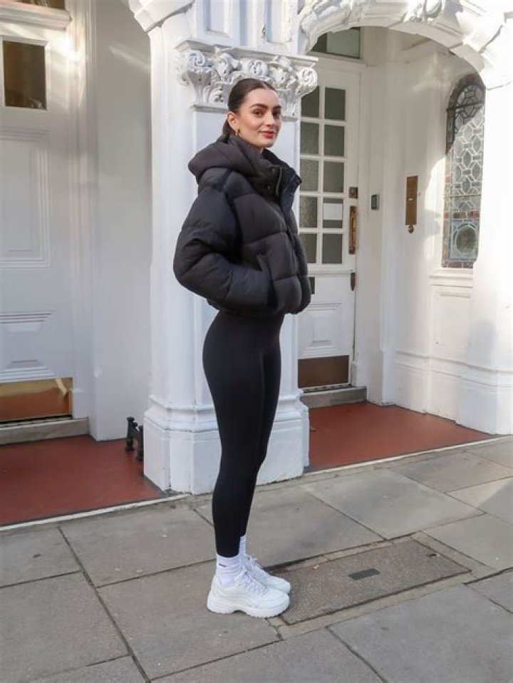 How to put the puff back in a puffer jacket?