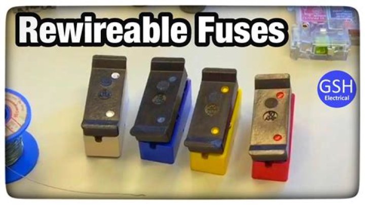 How to spell rewirable?