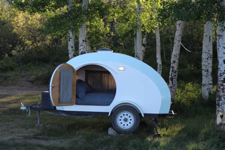Is a teardrop trailer a travel trailer?