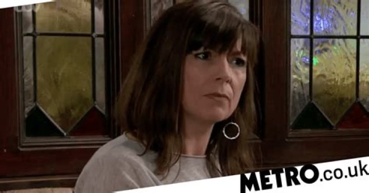 Is stirling gallacher leaving coronation street?