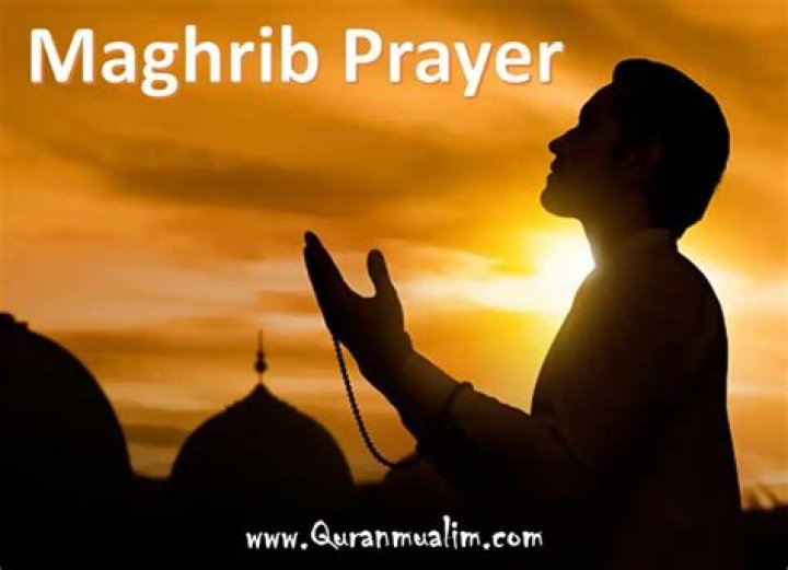 Was ist maghrib gebet?