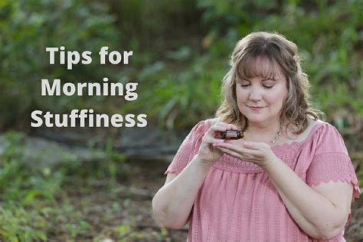 What causes stuffiness in the morning?