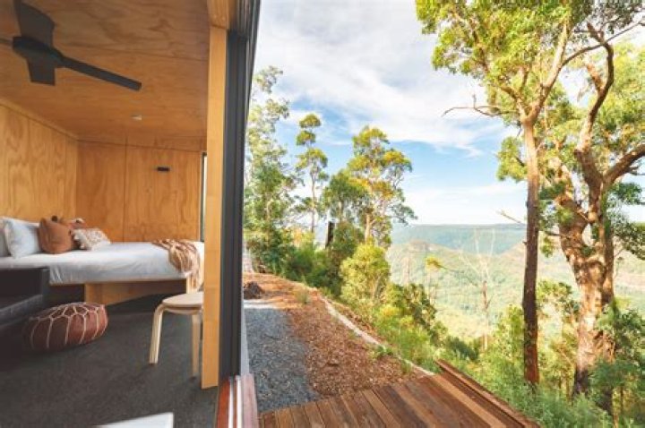 What is binna burra?