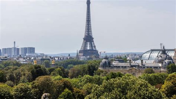 When did lutecia became paris?