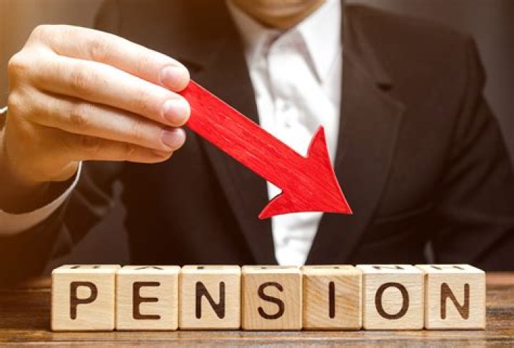 When does a reversionary pension commence?