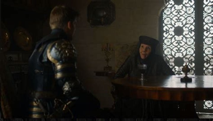 When does olenna tyrell die?