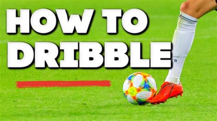 When to dribble in football?