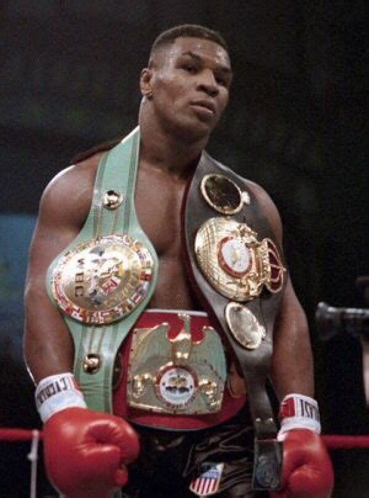 Which belts did mike tyson hold?