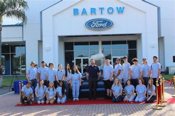 Who owns bartow ford?