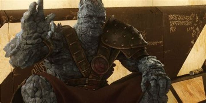 Who plays the kronan in thor ragnarok?