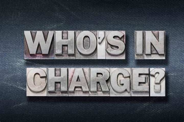 Whos in charge of the internet?