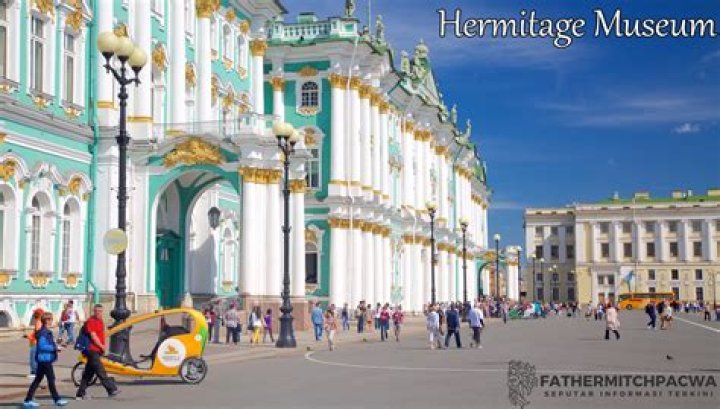 Why is the hermitage museum called the hermitage?