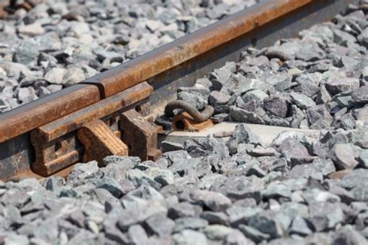 Why pebbles are used in railway tracks?